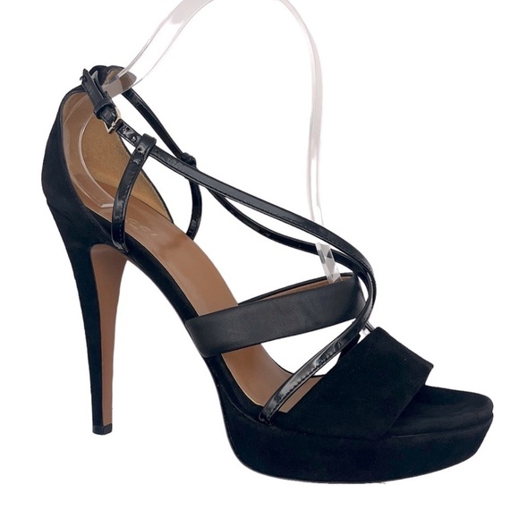 GUCCI Betty Suede High Heel Platform Sandals
Black
Size 39.5 EU - Picture 2 of 14